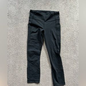 Lululemon cropped leggings